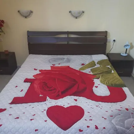 Rali Apartman * Несебър
